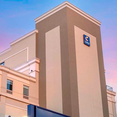 Comfort Inn & Suites Newark Liberty International Airport Eksteriør billede