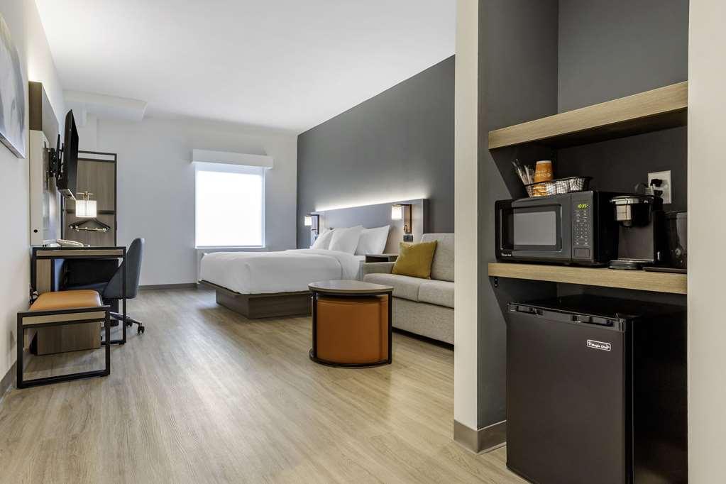 Comfort Inn & Suites Newark Liberty International Airport Værelse billede