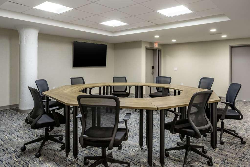 Comfort Inn & Suites Newark Liberty International Airport Faciliteter billede