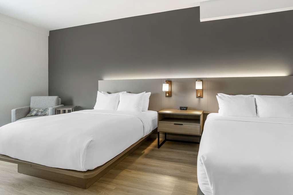 Comfort Inn & Suites Newark Liberty International Airport Værelse billede