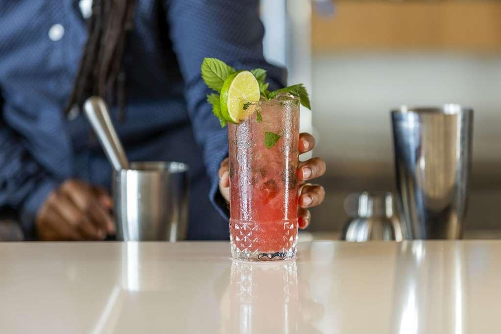 Comfort Inn & Suites Newark Liberty International Airport Restaurant billede