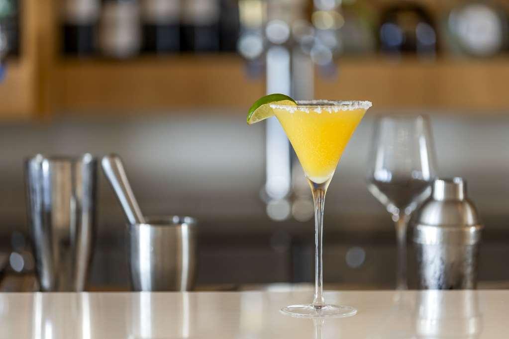 Comfort Inn & Suites Newark Liberty International Airport Restaurant billede