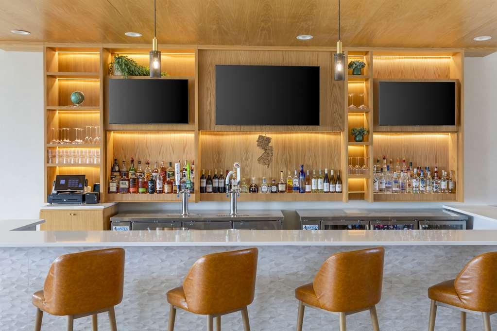 Comfort Inn & Suites Newark Liberty International Airport Restaurant billede