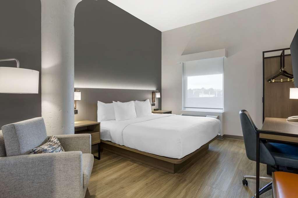 Comfort Inn & Suites Newark Liberty International Airport Værelse billede